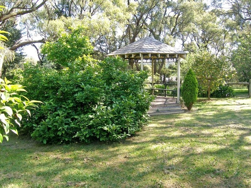 35 Sugarloaf Road, Beaconsfield Upper VIC 3808