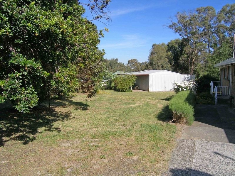 35 Sugarloaf Road, Beaconsfield Upper VIC 3808