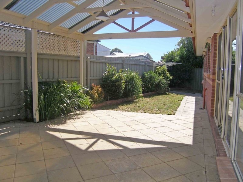 2/271 Soldiers Road, Beaconsfield VIC 3807