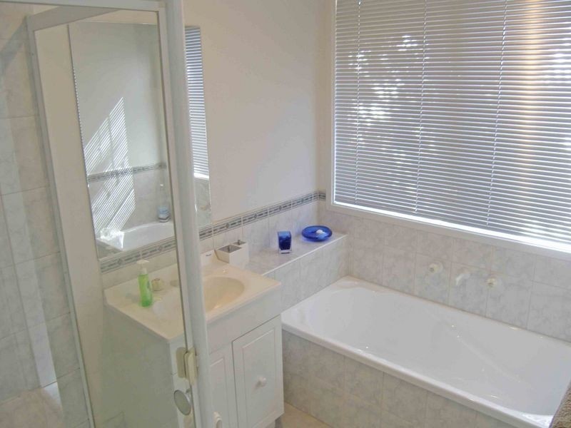 63 Filmer Crescent, Narre Warren South VIC 3805