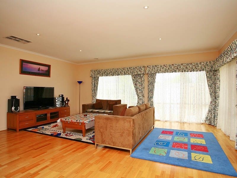 396 Ormond Road, Narre Warren South VIC 3805