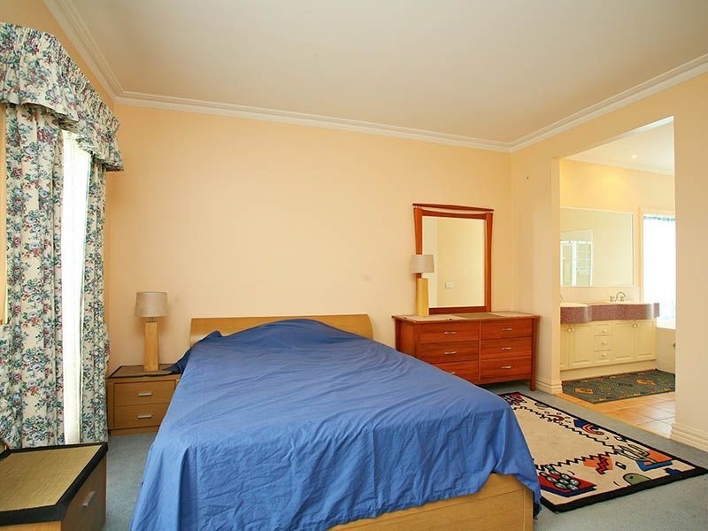 396 Ormond Road, Narre Warren South VIC 3805