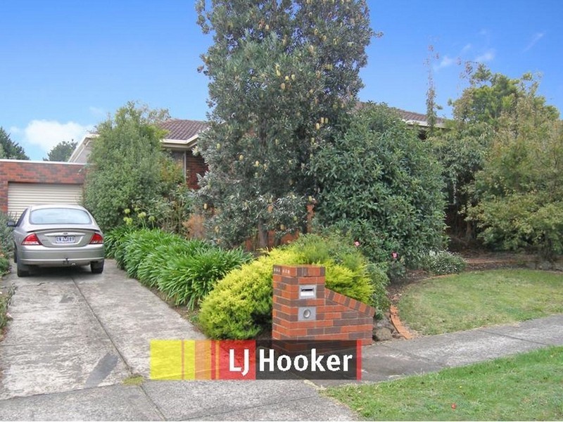 11 Van Der Haar Avenue, Berwick VIC 3806