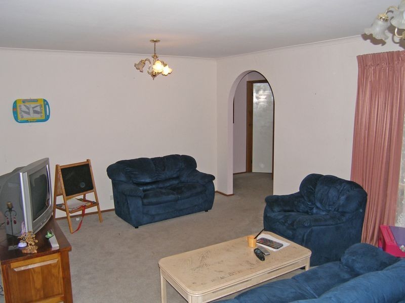 11 Van Der Haar Avenue, Berwick VIC 3806