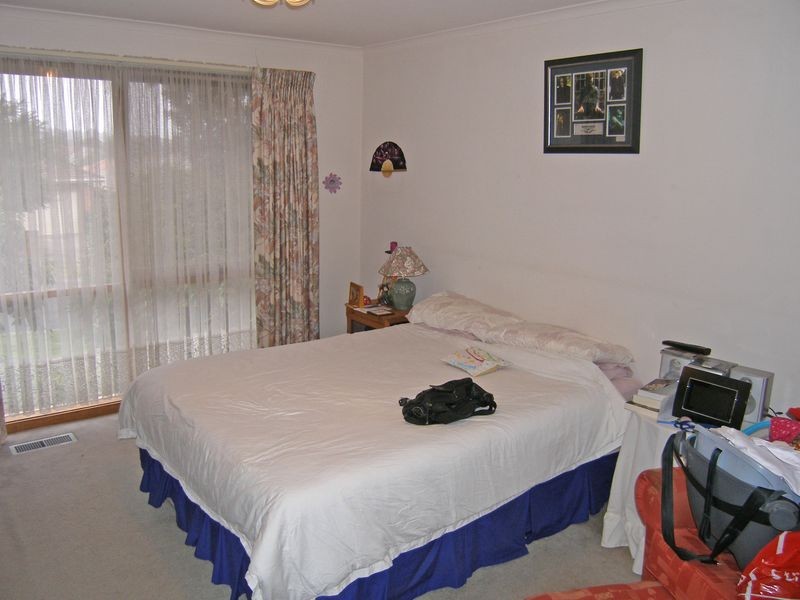 11 Van Der Haar Avenue, Berwick VIC 3806