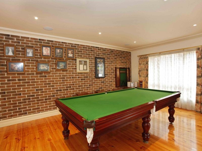 12 Milparinka Way, Berwick VIC 3806