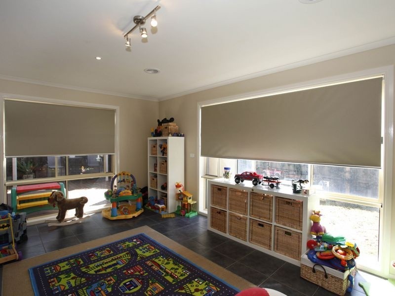 10 Redmore Court, Berwick VIC 3806