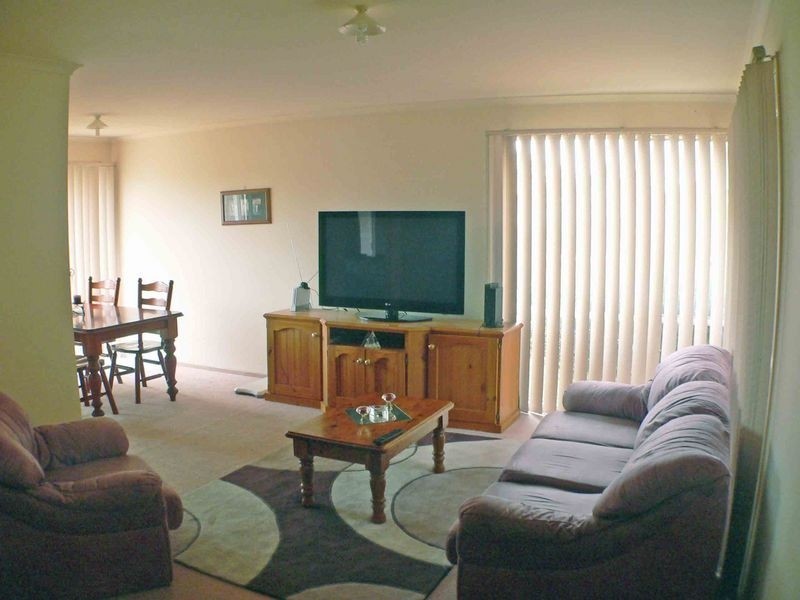 21 James Bathe Way, Narre Warren South VIC 3805