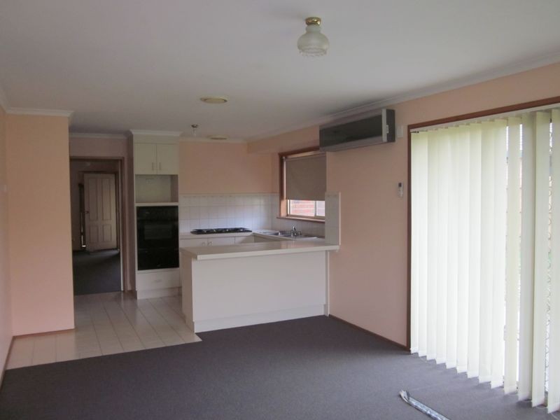 13 Evelyn Court, Narre Warren VIC 3805