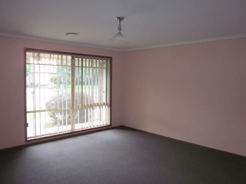 13 Evelyn Court, Narre Warren VIC 3805