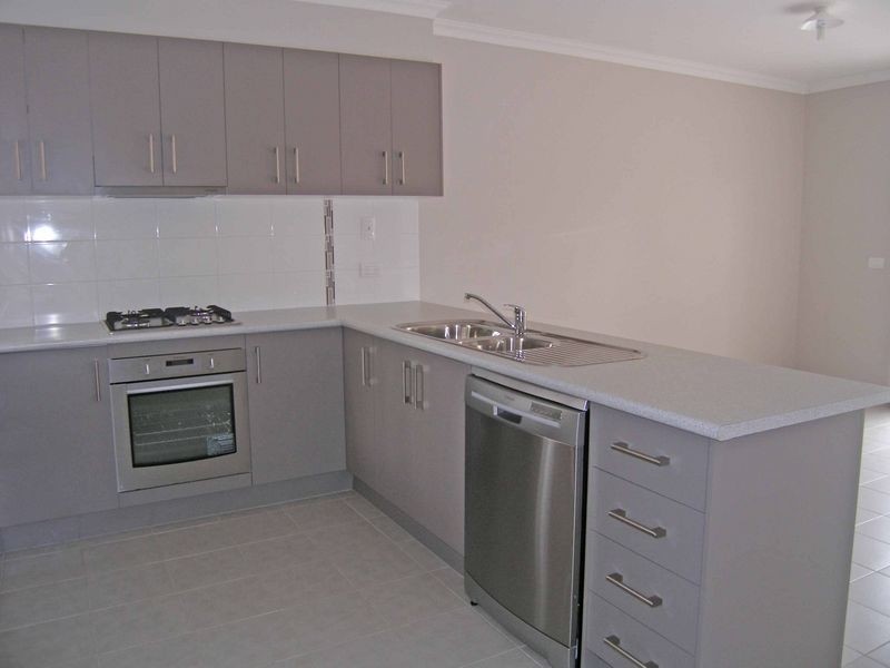 14a Upton Crescent, Narre Warren VIC 3805