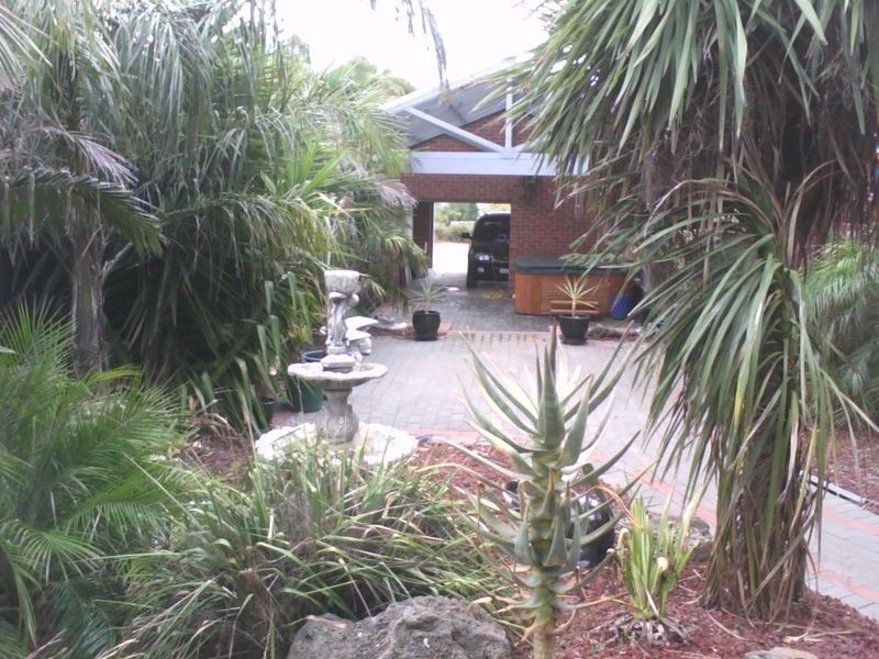 62 Chirnside Road, Berwick VIC 3806