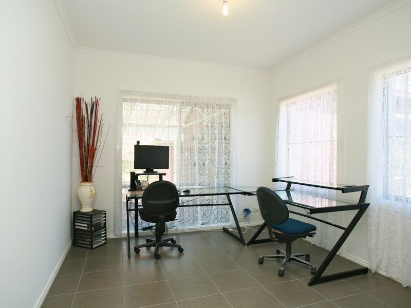 62 Chirnside Road, Berwick VIC 3806