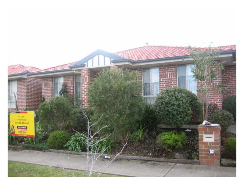 59 Lodge Crescent, Berwick VIC 3806