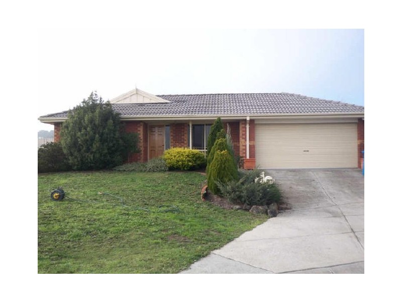 5 Mica Court, Narre Warren VIC 3805