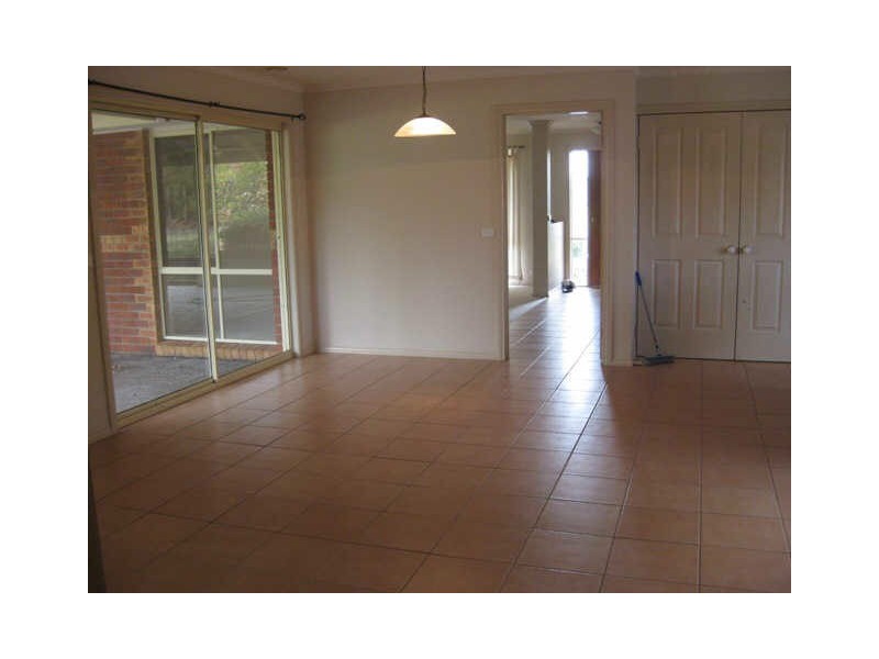 5 Mica Court, Narre Warren VIC 3805