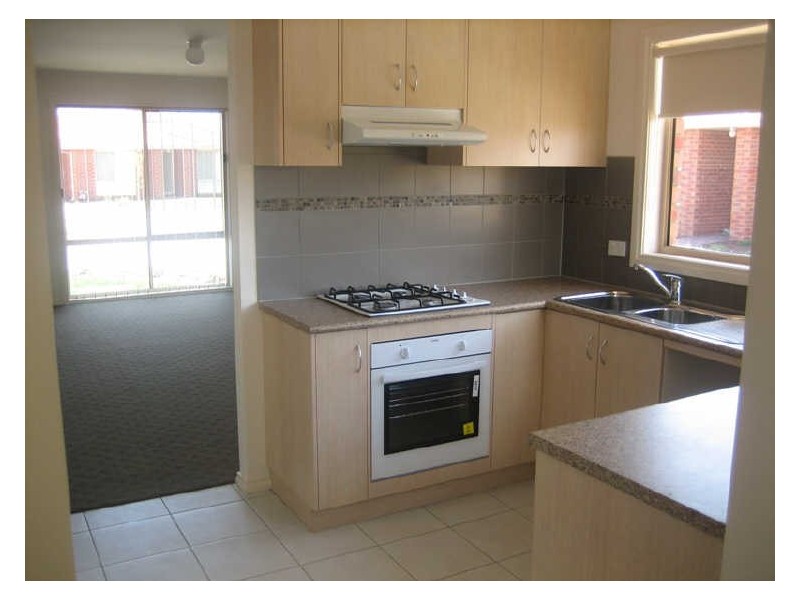 10/11 Coco Parade, Carrum Downs VIC 3201