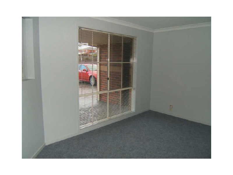 19 Riverglen Road, Berwick VIC 3806