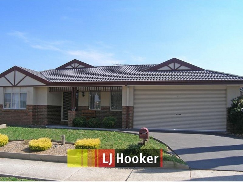 1 Glenisla Way, Berwick VIC 3806