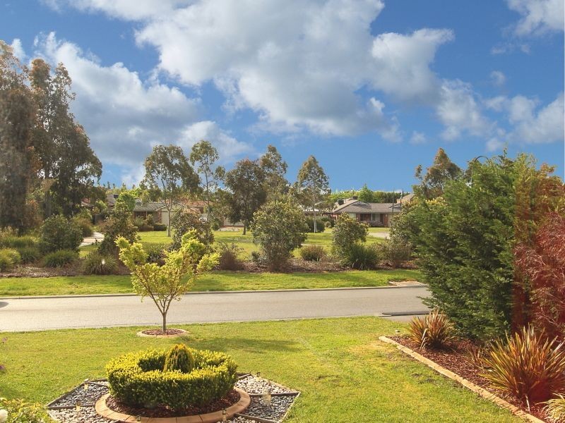 42 The Quays, Narre Warren South VIC 3805