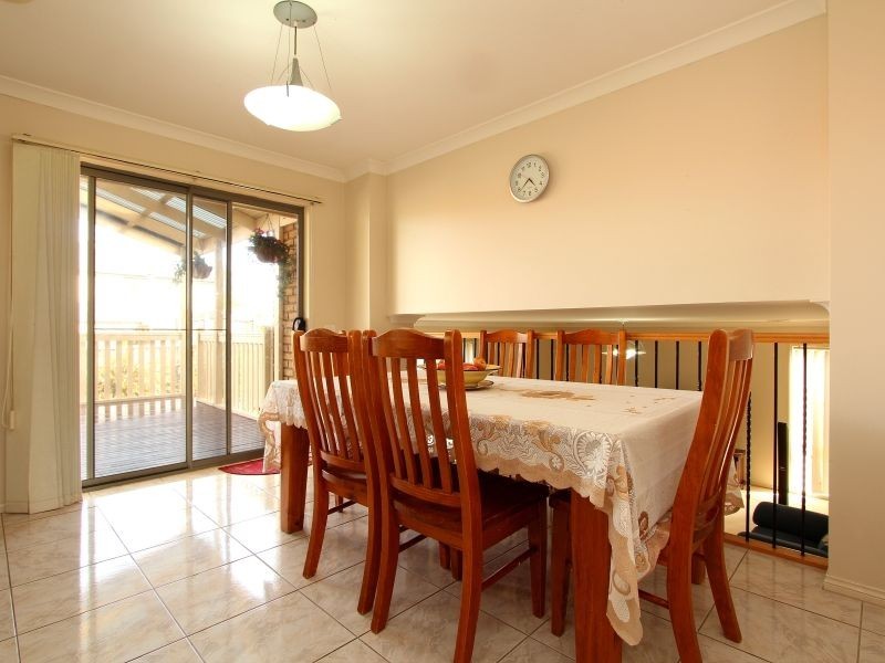 42 The Quays, Narre Warren South VIC 3805