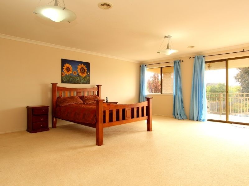 42 The Quays, Narre Warren South VIC 3805