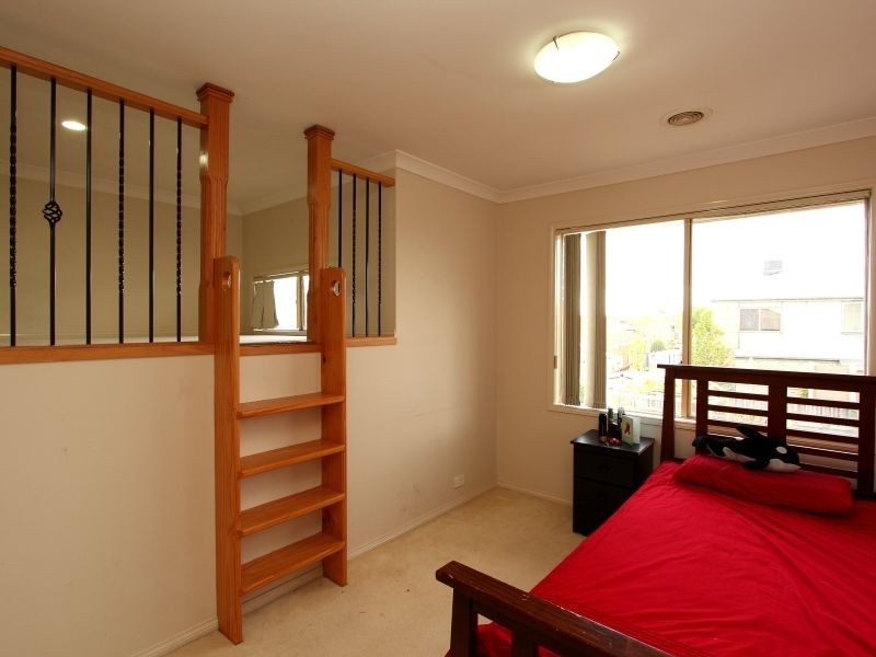 42 The Quays, Narre Warren South VIC 3805