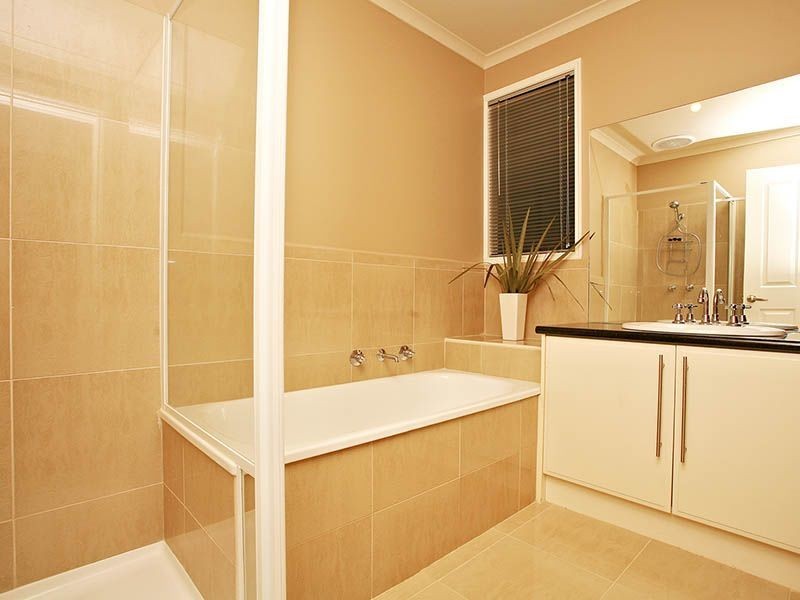 11 Timberside Drive, Beaconsfield VIC 3807
