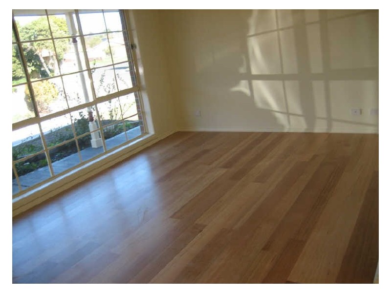 55 Woodlands Crescent, Narre Warren VIC 3805