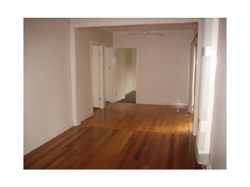 194 North Road, Langwarrin VIC 3910