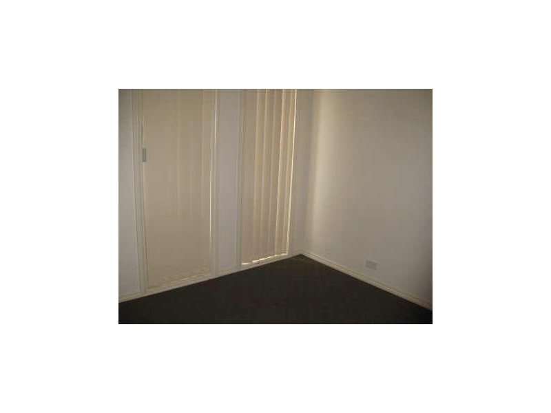 26 Mossman Drive, Cranbourne VIC 3977