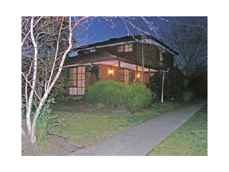 21 Maryn Close, Berwick VIC 3806