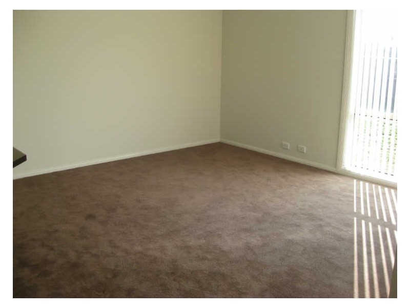 18 Amhurst Drive, Narre Warren VIC 3805