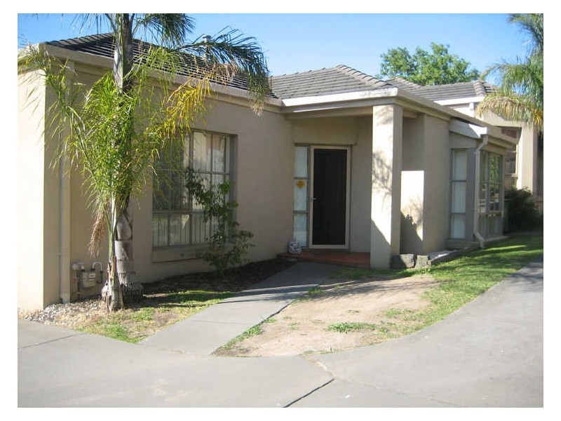 3/5 Reserve Street, Berwick VIC 3806