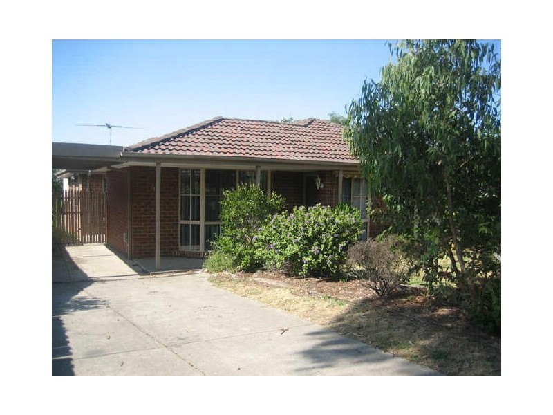 44 Coolabah Grove, Berwick VIC 3806