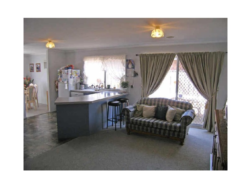 13 Harwood Court, Berwick VIC 3806