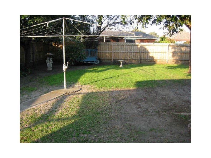 9 Margaret Street, Berwick VIC 3806