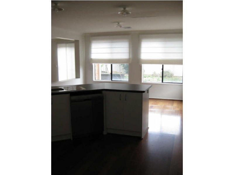 43 Hunt Club Boulevard, Cranbourne VIC 3977