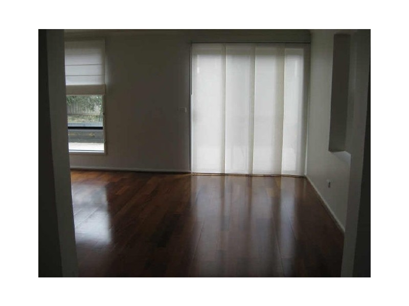 43 Hunt Club Boulevard, Cranbourne VIC 3977