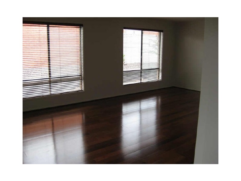 43 Hunt Club Boulevard, Cranbourne VIC 3977