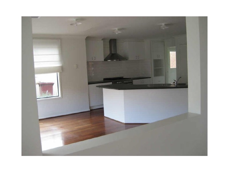 43 Hunt Club Boulevard, Cranbourne VIC 3977