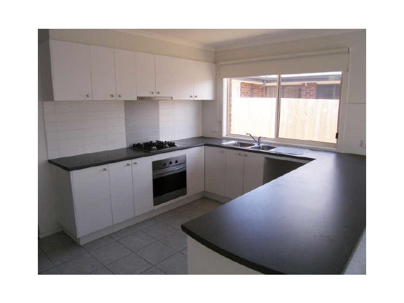 38 Sing Crescent, Berwick VIC 3806