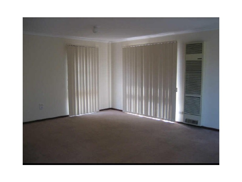 1/15 Florence Avenue, Berwick VIC 3806