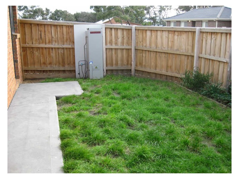 1/16 Daniel Drive, Langwarrin VIC 3910