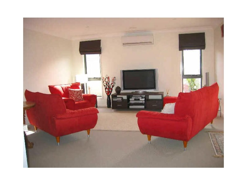 82 Meridian Circuit, Berwick VIC 3806