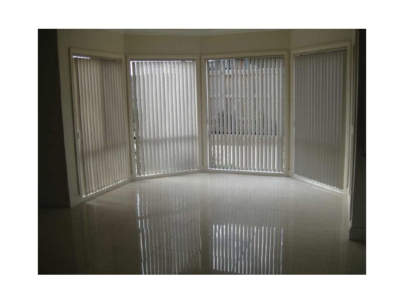 110 Robinswood Parade, Narre Warren South VIC 3805