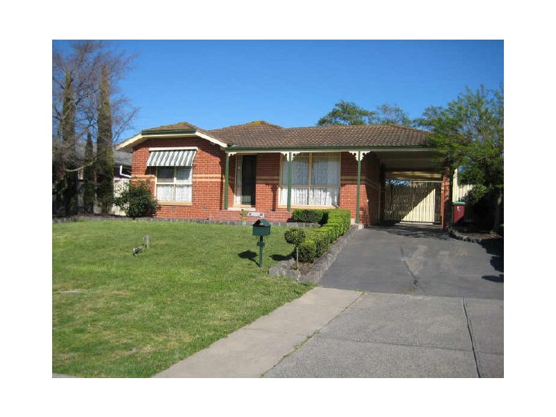 7 Dryden Court, Berwick VIC 3806