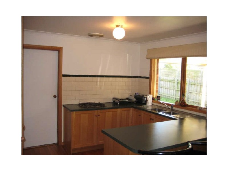 7 Dryden Court, Berwick VIC 3806