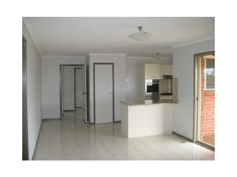 10 Heyington Circle, Narre Warren VIC 3805