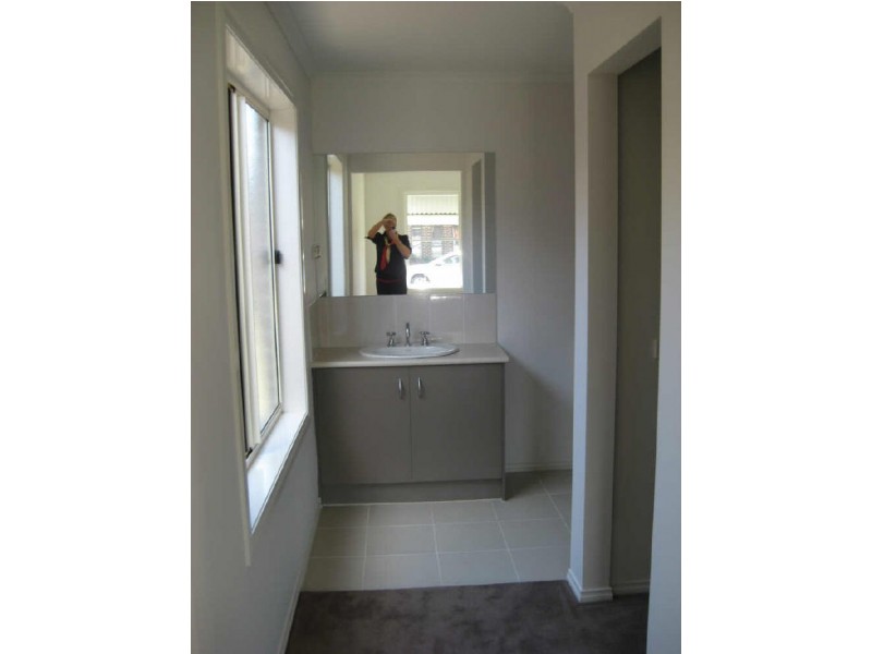 Lot/807 St Mellion Court, Cranbourne VIC 3977